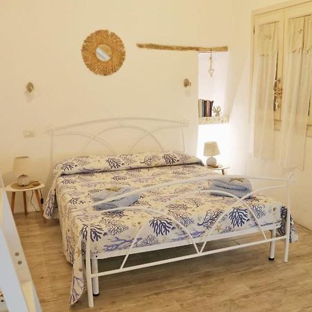 Apartament La Conchiglia SantʼAntìoco Zewnętrze zdjęcie