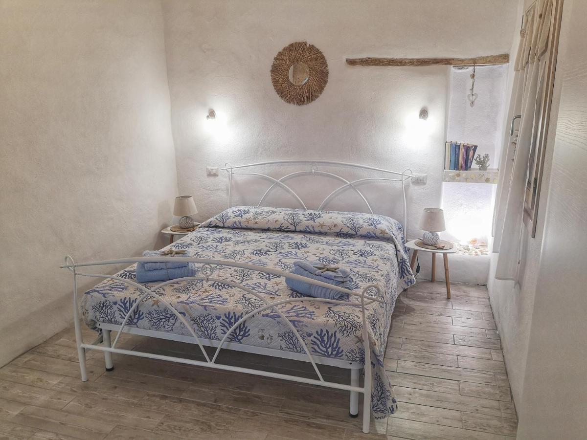 Apartament La Conchiglia SantʼAntìoco Zewnętrze zdjęcie